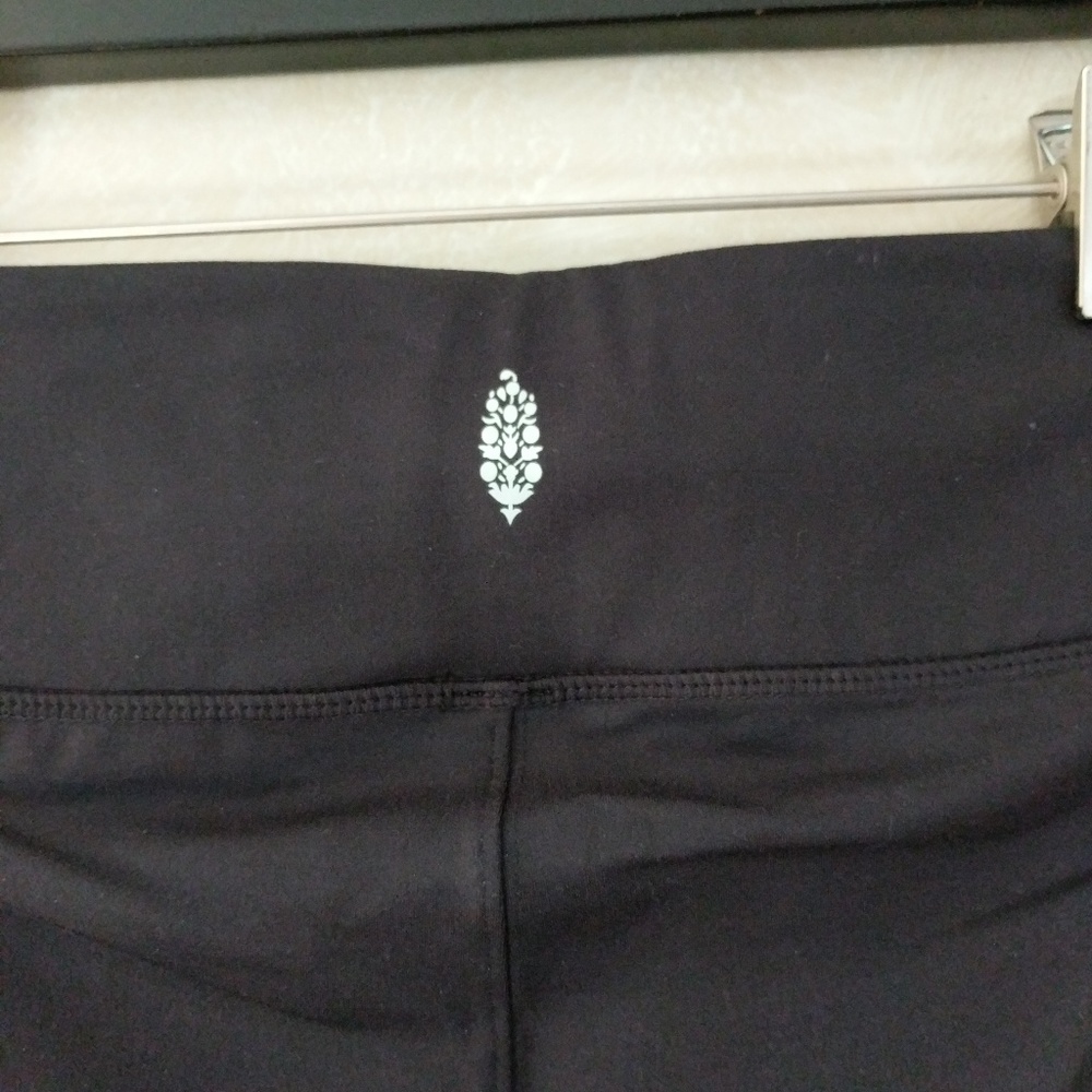 Free People Movement Synergy Legging Black - Picture 6 of 8